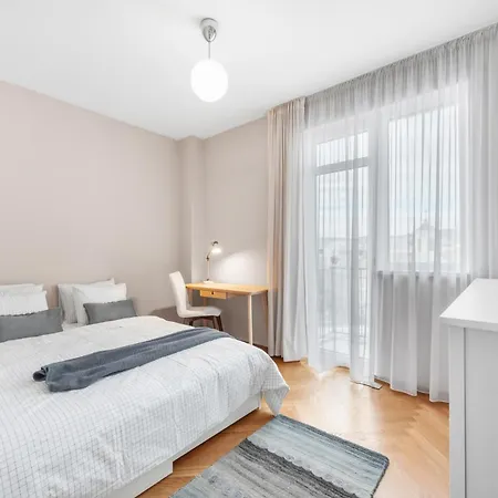 Modern Old Town Apartmán